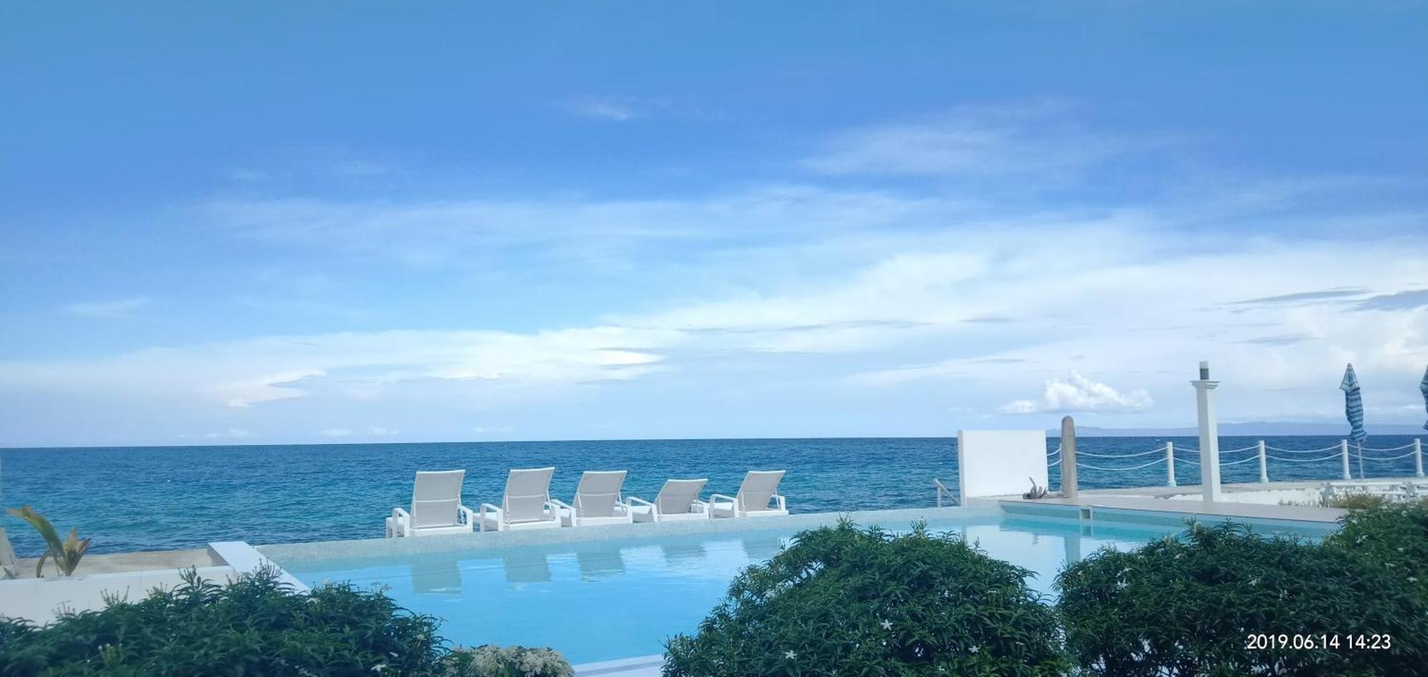 Seascape Beach Resort Oslob Exterior photo